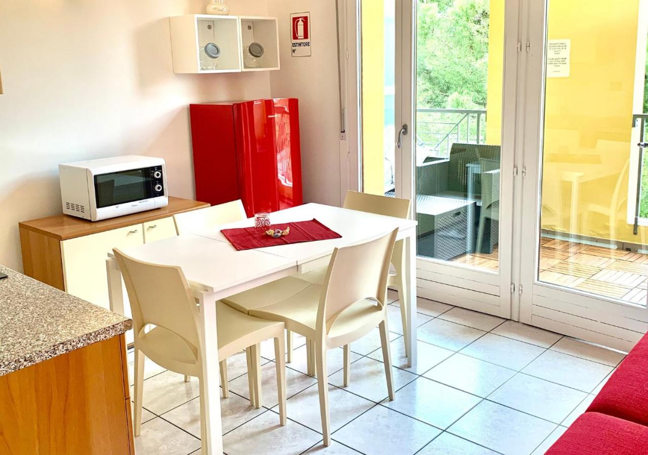 Gardalakeapartment A Sirmione Kültér fotó