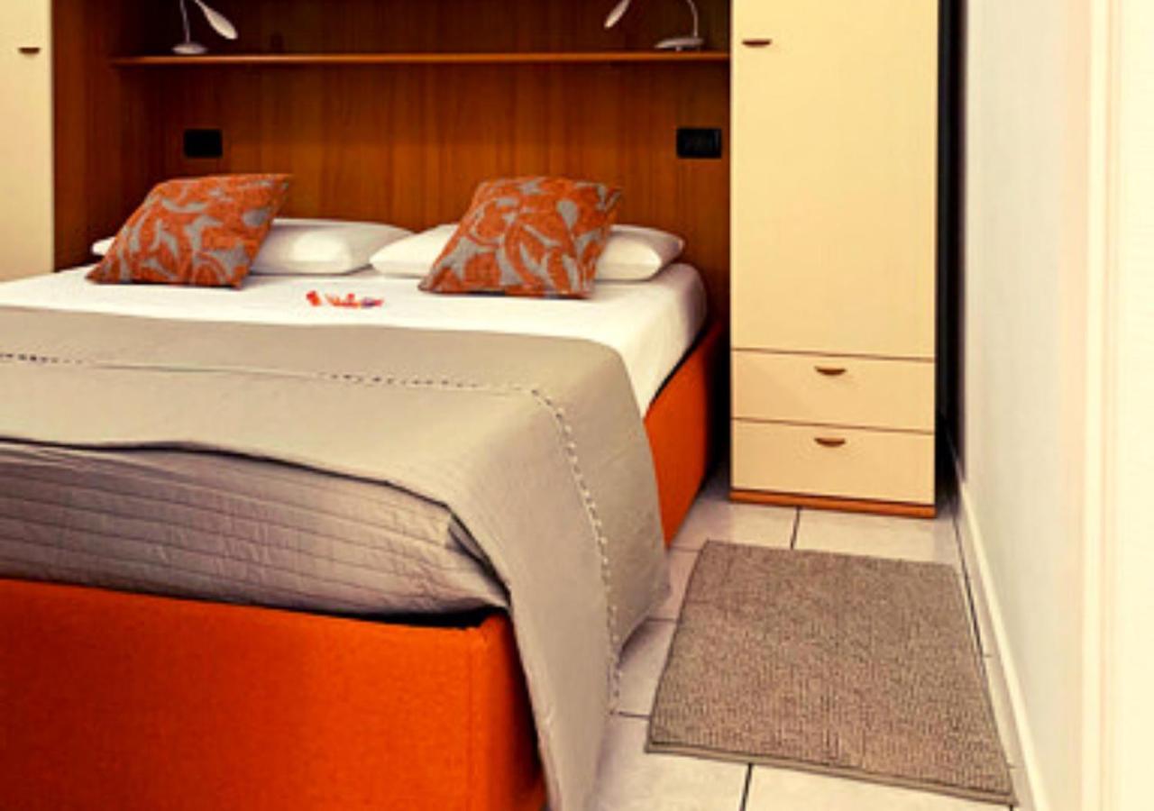 Gardalakeapartment A Sirmione Kültér fotó